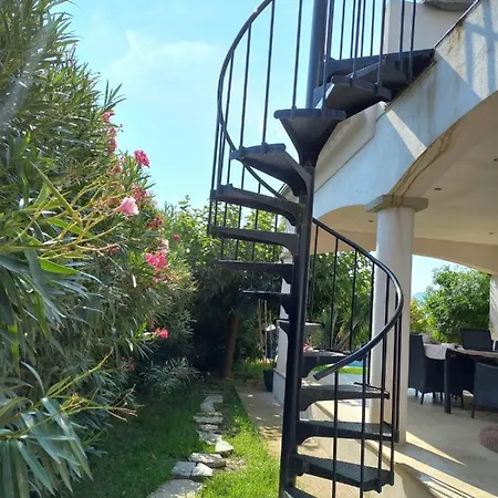 Apartment Butrone Sarrola